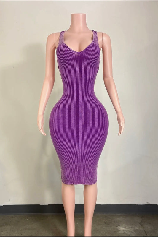 Turn Around Midi Dress