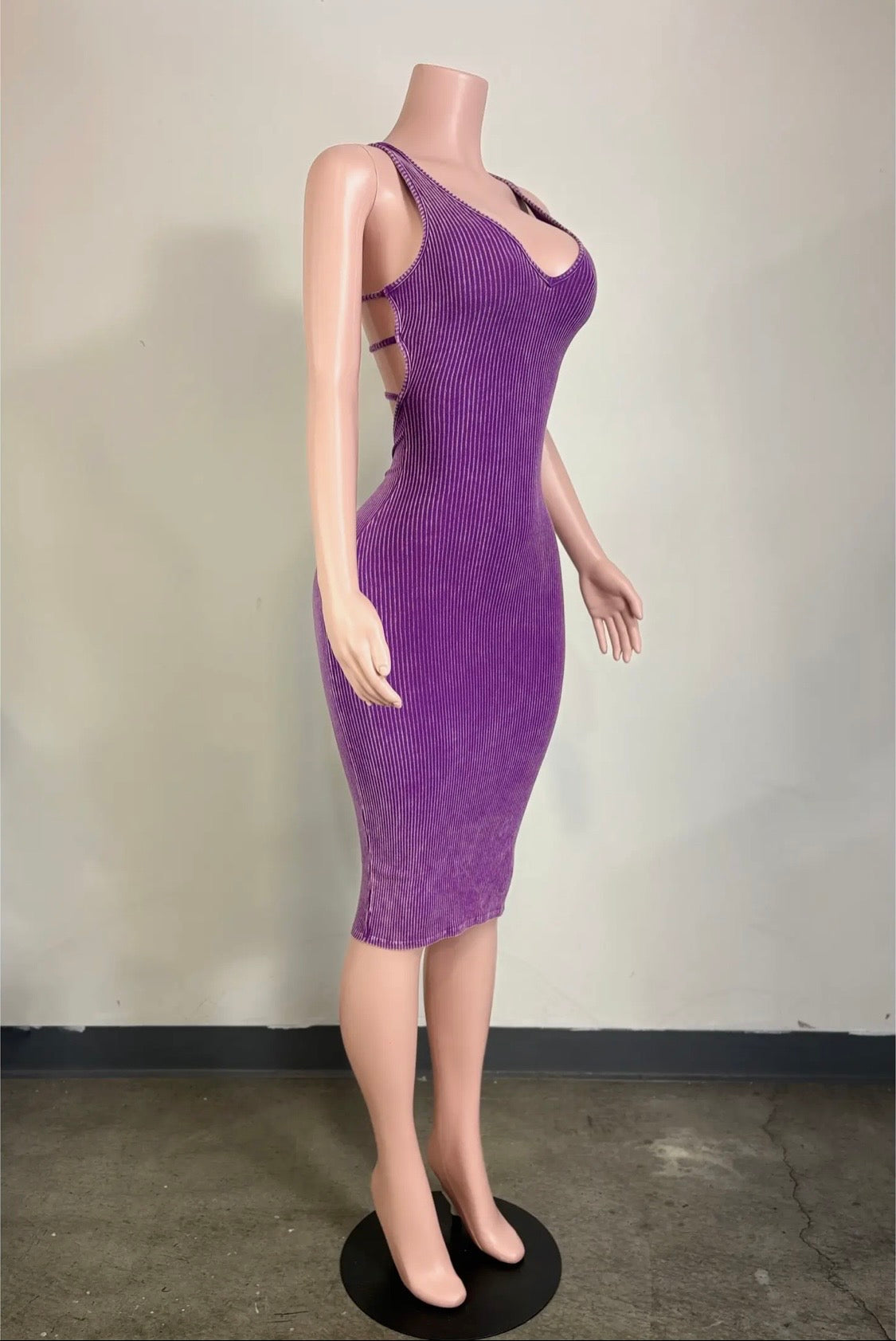 Turn Around Midi Dress